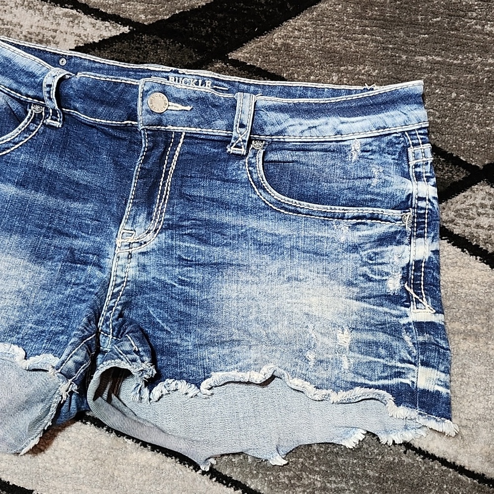BUCKLE BLACK FIT NO. 53 DISTRESSED EMBROIDERED RAW-EDGE DENIM JEAN SHORT… - Picture 8 of 14